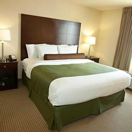 Cobblestone Inn & Suites - Langdon Habitación foto